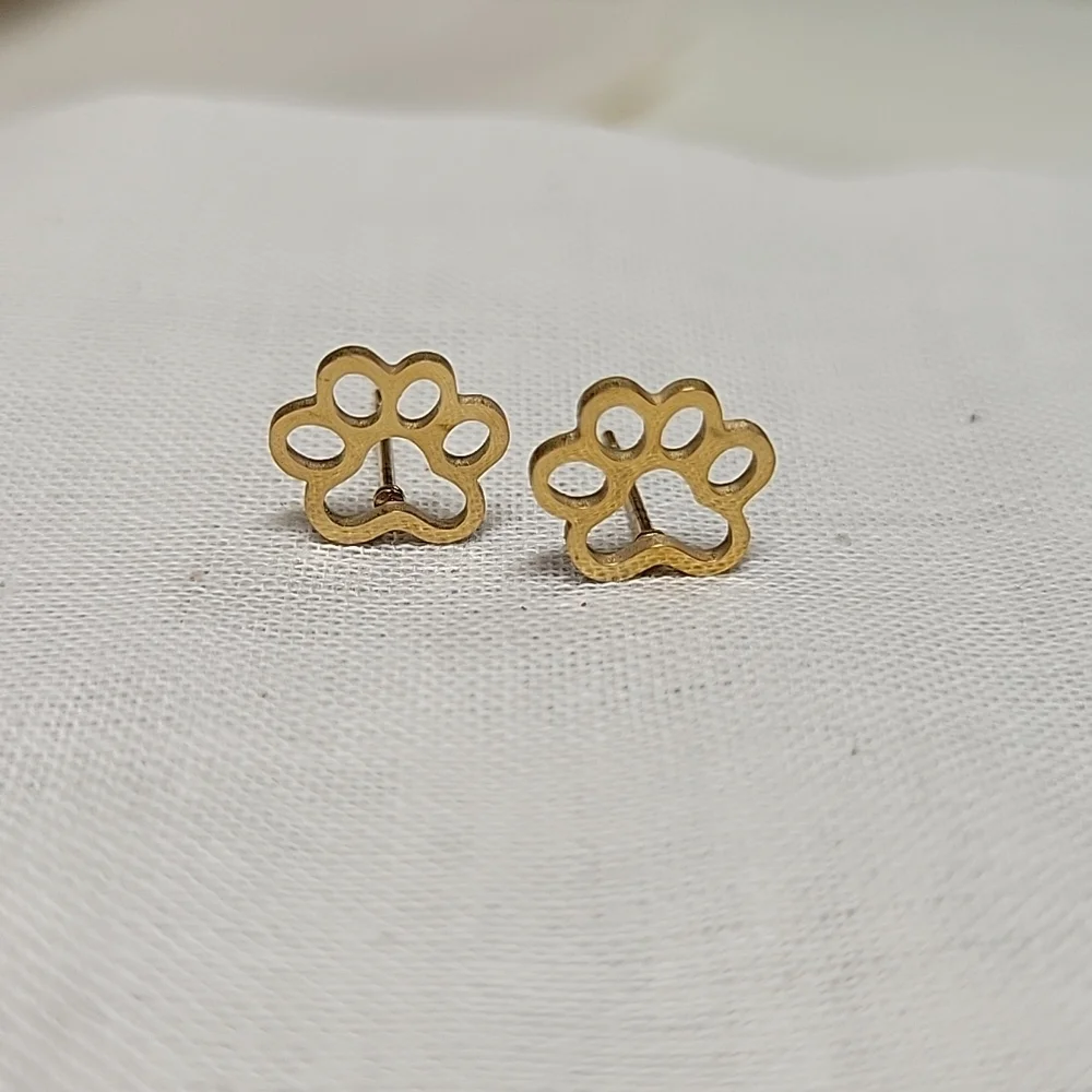 Pawprint Gold Hollow Stud Earrings, unisex, choice of color - Picture 3 of 9